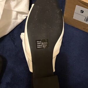 New York & Company White Women's Flats